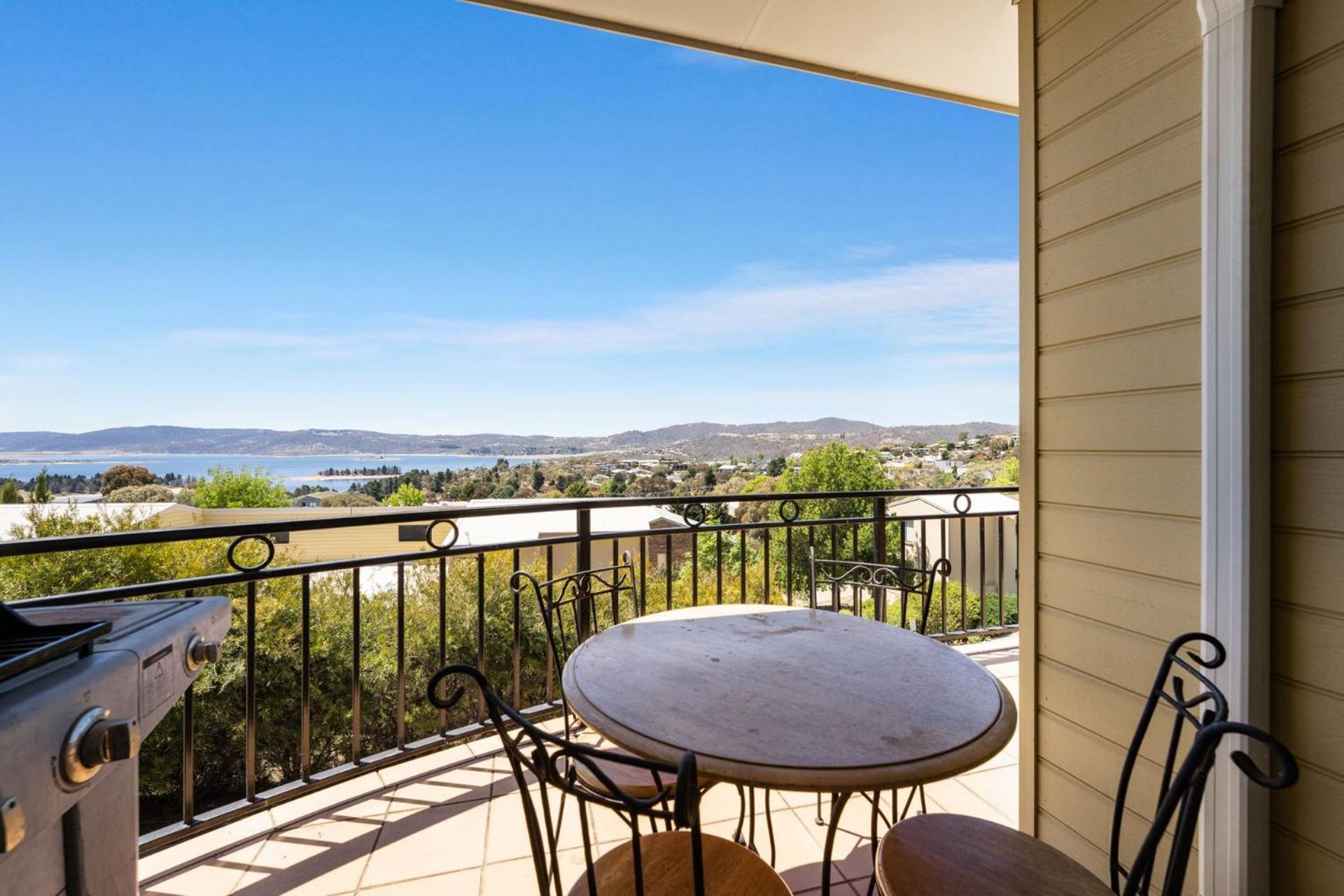 Dromaius 5 - 3Br Townhouse L Lake Views L Spa Bath L Wifi L Bbq ジンダバイン エクステリア 写真
